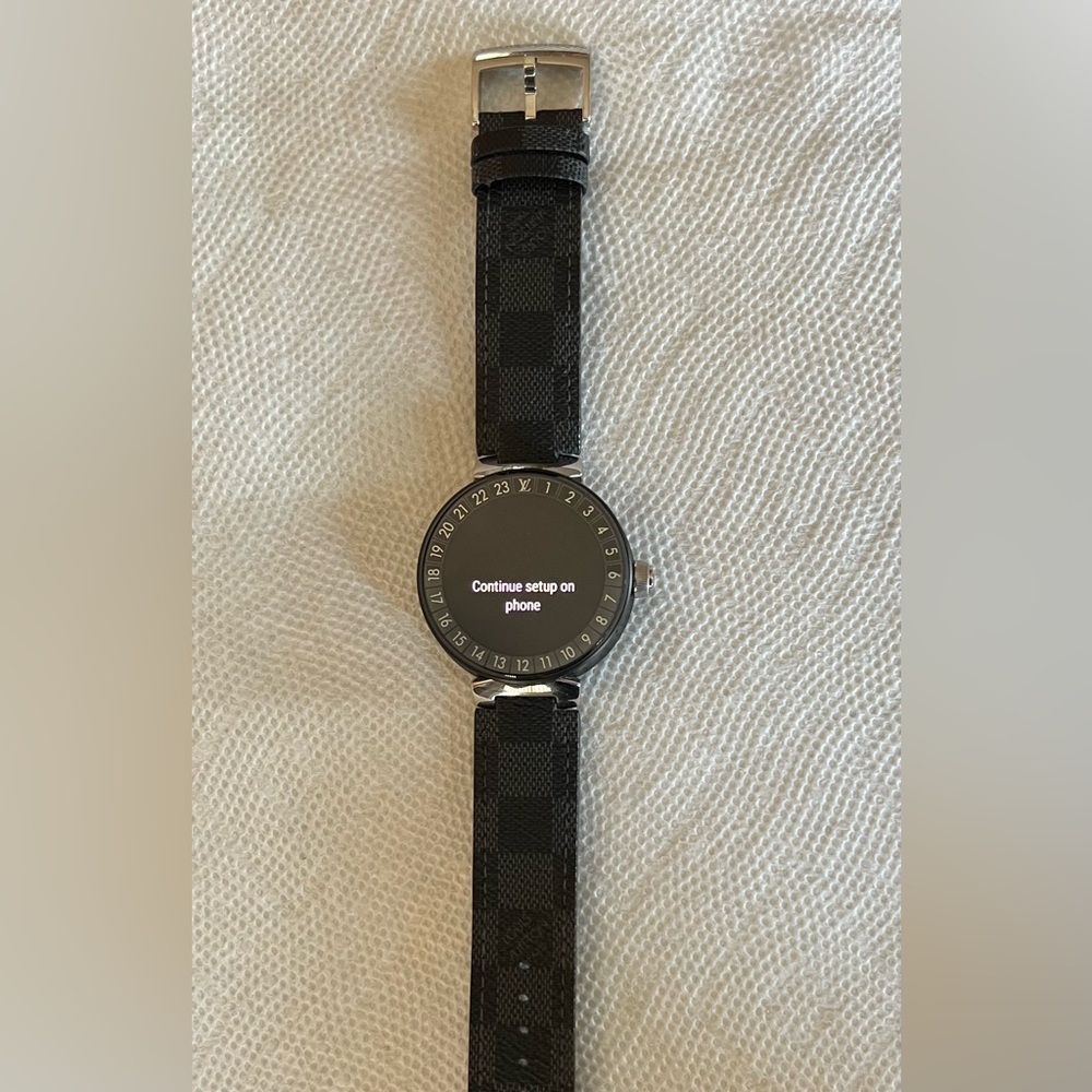 Louis Vuitton Tambour Horizon A0032 mens digital watch